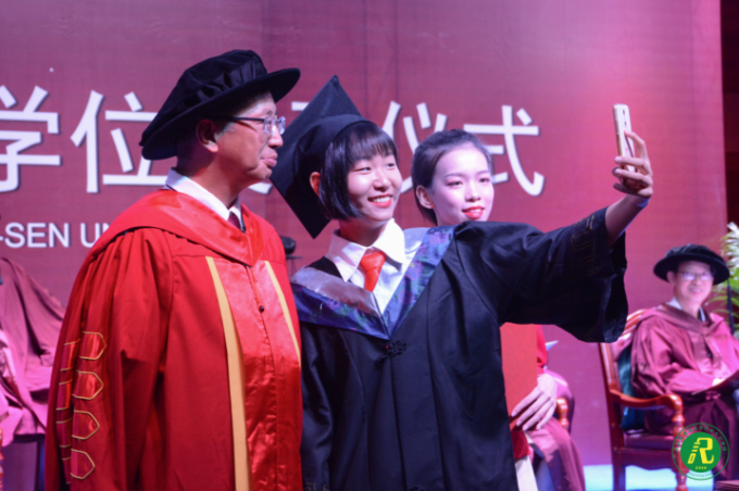 微信截图_20180626180535.png