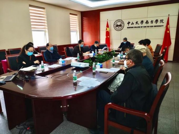 战“疫”行动 再研究、再细化、再落实——坚决打赢校园疫情防控阻击战.jpg