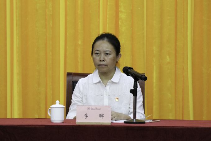 李晖老师.jpg